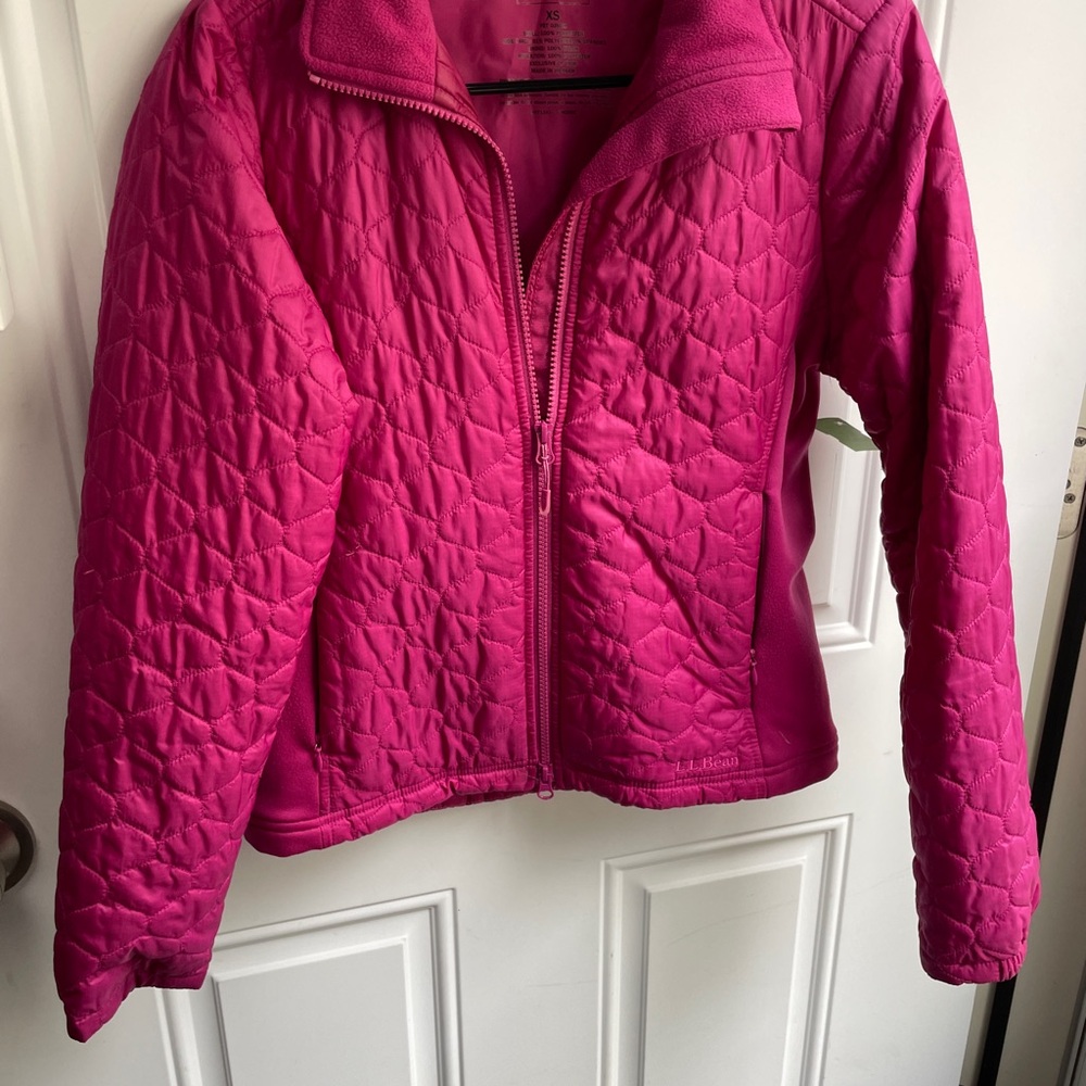 L.L.Bean magenta lightweight quilted jacket, xs